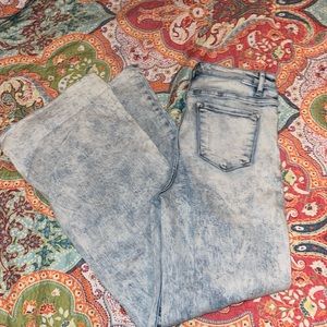 Wide Leg Acid Wash Risen Jeans